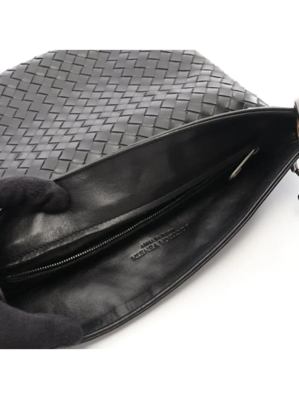 Bottega Veneta Shoulder Bag Intrecciato Black Navy Leather
